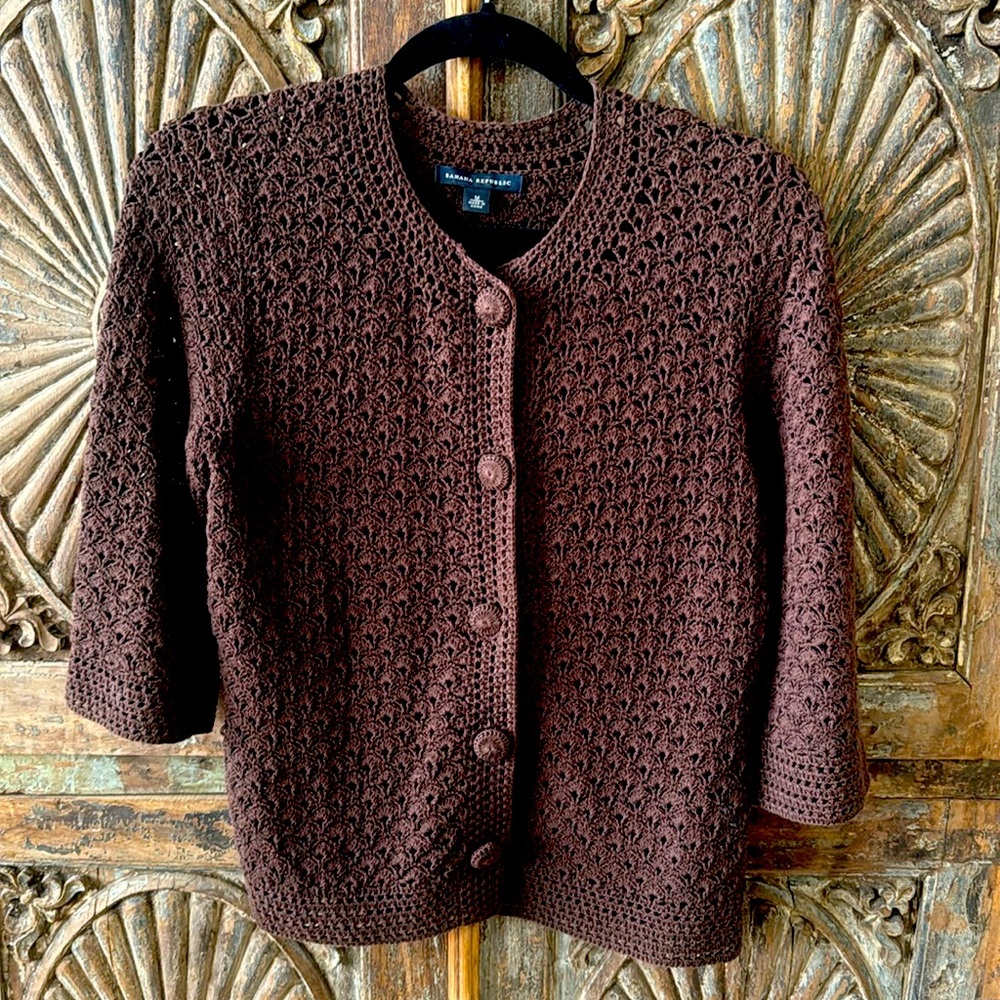 Banana Republic crochet knit sweater size medium